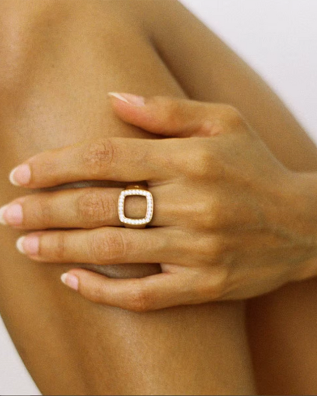 Bague Carrée - Bijoux en Or - Accents Cristal