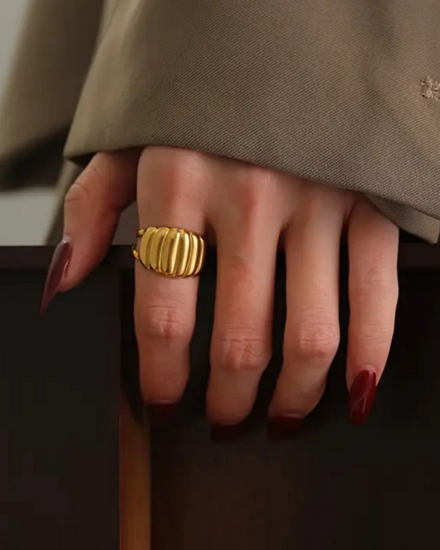 Bague en Or - Design Sculptural - Bijoux Modernes