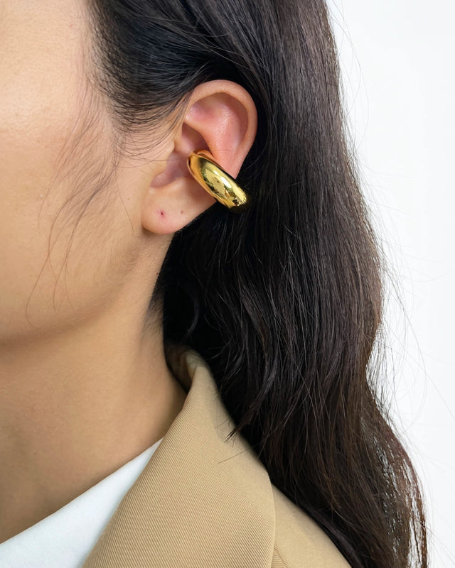 Manchette d'Oreille Dorée - Design Élégant - Ajustable