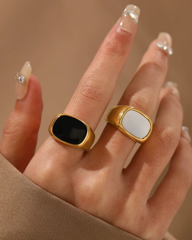 Bague Sceau - Bijoux en Or - Design Audacieux