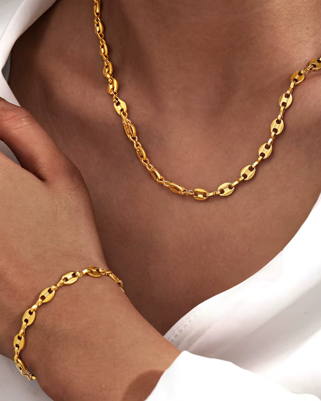 Ensemble en Chaîne Dorée - Bijoux Élégants - Accessoire Intemporel